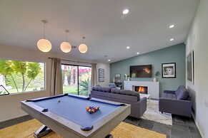 Covered Patio, Pool & Games: Home in Palm Springs