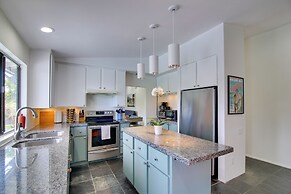 Covered Patio, Pool & Games: Home in Palm Springs