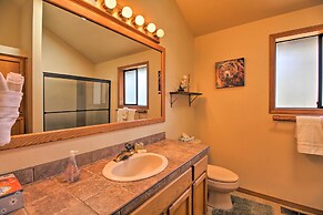 Sunriver Home w/ Hot Tub & 8 Sharc Passes