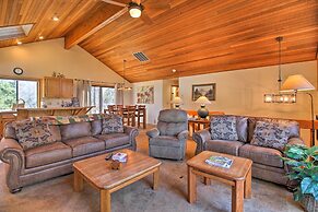 Pet-friendly Sunriver Home: Hot Tub+8 Sharc Passes