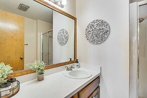 Grand Lake Views + Fire Pit: Monkey Island Home!