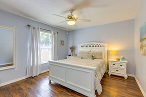 8 Mi to Rainbow Springs: Dunnellon Area Home!