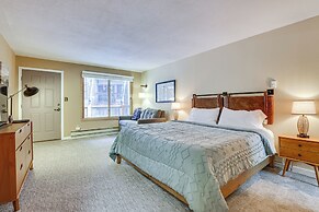 'snowdogs' Breck Condo w/ Fireplace: Walk to Lifts