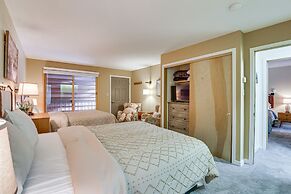 'snowdogs' Breck Condo w/ Fireplace: Walk to Lifts