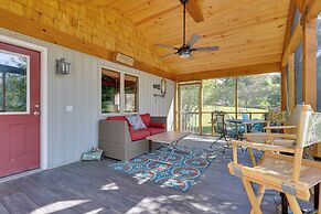 Guntersville Lake Home w/ Deck & Covered Boat Slip