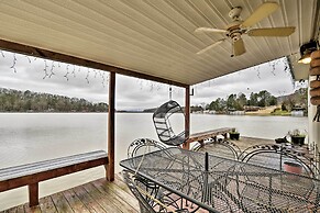 Guntersville Lake Home w/ Deck & Covered Boat Slip