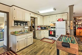 'joshuas Lodge' w/ Hot Tub + Mountain Views!