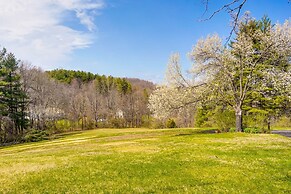 Athens Vacation Rental - 6 Mi to Ohio University!