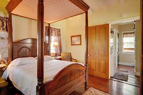 Tranquil Bayou Country Home w/ Pond: 8 Mi to Houma