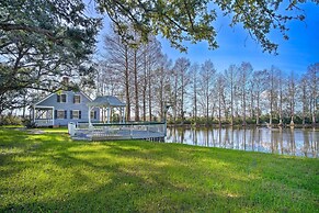 Tranquil Bayou Country Home w/ Pond: 8 Mi to Houma