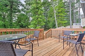 Airy Apartment With Deck - Walk to Main Street!