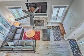 6 Mi to Lake Harmony: Quiet Getaway w/ Deck!