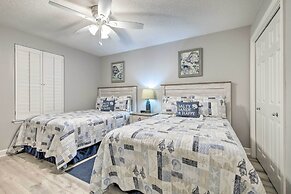 Coastal Orange Beach Condo: Resort + Beach Access!