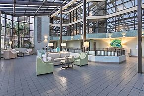 Coastal Orange Beach Condo: Resort + Beach Access!