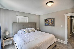 Sioux Falls Abode w/ Fire Pit - 1 Mi to Dtwn!