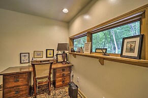 Boone Cottage w/ Fire Pit & On-site Creek!