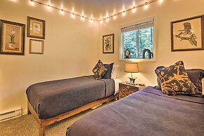 Boone Cottage w/ Fire Pit & On-site Creek!
