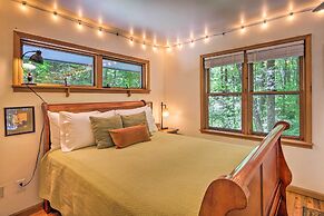 Boone Cottage w/ Fire Pit & On-site Creek!