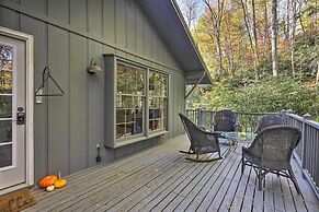 Boone Cottage w/ Fire Pit & On-site Creek!
