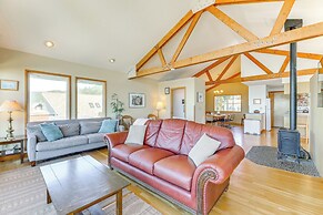 Oregon Coast Escape: Steps to Beach