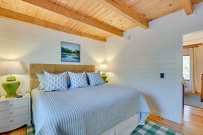 Beautiful Lake Keowee Home w/ Boat Dock & Fire Pit