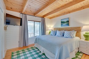 Beautiful Lake Keowee Home w/ Boat Dock & Fire Pit