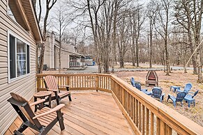 Albrightsville Cabin w/ Fire Pit: Swim, Hike & Ski