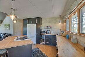 Cozy Red Feather Lakes Retreat w/ Deck & Yard