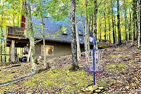 Private Hot Tub: Cabin 1 Mi to Beech Mountain!