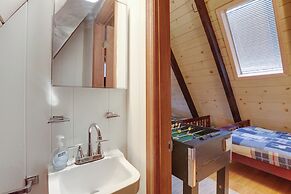 Private Hot Tub: Cabin 1 Mi to Beech Mountain!