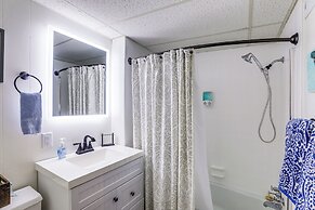 Private Hot Tub: Cabin 1 Mi to Beech Mountain!