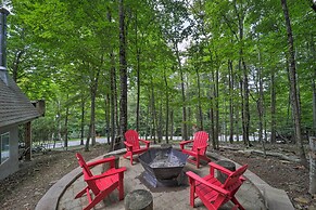 Private Hot Tub: Cabin 1 Mi to Beech Mountain!