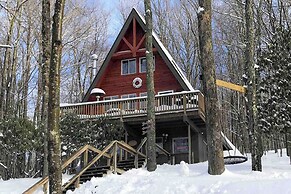 Private Hot Tub: Cabin 1 Mi to Beech Mountain!