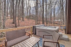Private Hot Tub: Cabin 1 Mi to Beech Mountain!