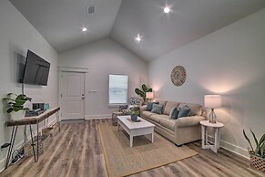 Home at Holiday Beach - Castaway at Misty Oak!