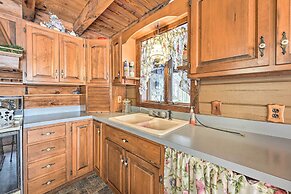 Primitive Goshen Pine Lodge With Fireplace!