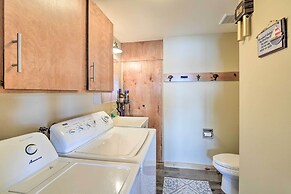 Similk Bay Retreat With Deck, Fire Pit + Hot Tub!