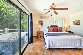 Gorgeous Penthouse Villa w/ Deck & Ocean Views!
