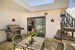 Gorgeous Penthouse Villa w/ Deck & Ocean Views!
