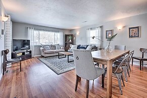 Cozy South Bend Retreat < 2 Mi to Notre Dame!