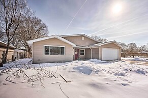 Cozy South Bend Retreat < 2 Mi to Notre Dame!