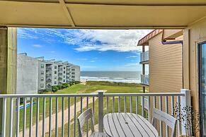 Airy Oceanfront Condo W/beach Views & Pool Access!