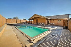 Mountain-view Moab Home w/ Pool & Hot Tub Access!