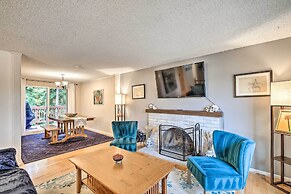 Spacious Kent Getaway w/ Yard, Deck + Grill!