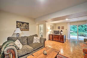 Spacious Kent Getaway w/ Yard, Deck + Grill!