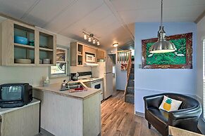 Middle Bass Island Home - Pool & Hot Tub Access!