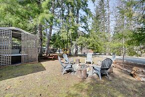 Cozy Ashford Home - 5 Mi to Rainier Nat'l Park!