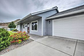 Saddle Rock East: Wenatchee Home < 3 Miles to Town