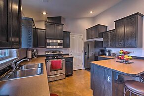 Saddle Rock East: Wenatchee Home < 3 Miles to Town