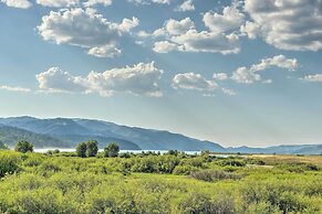 Alpine Adventures: Cozy Log Cabin w/ Deck & Views!